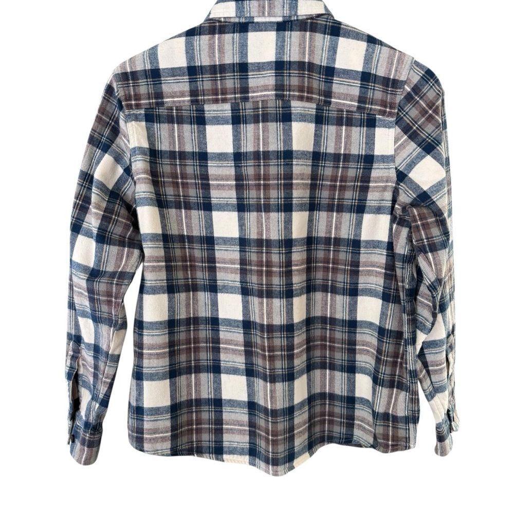 L.L. Bean Navy/Cream Plaid Button Down Flannel Women’s M Petite 100% Cotton - Picture 3 of 10